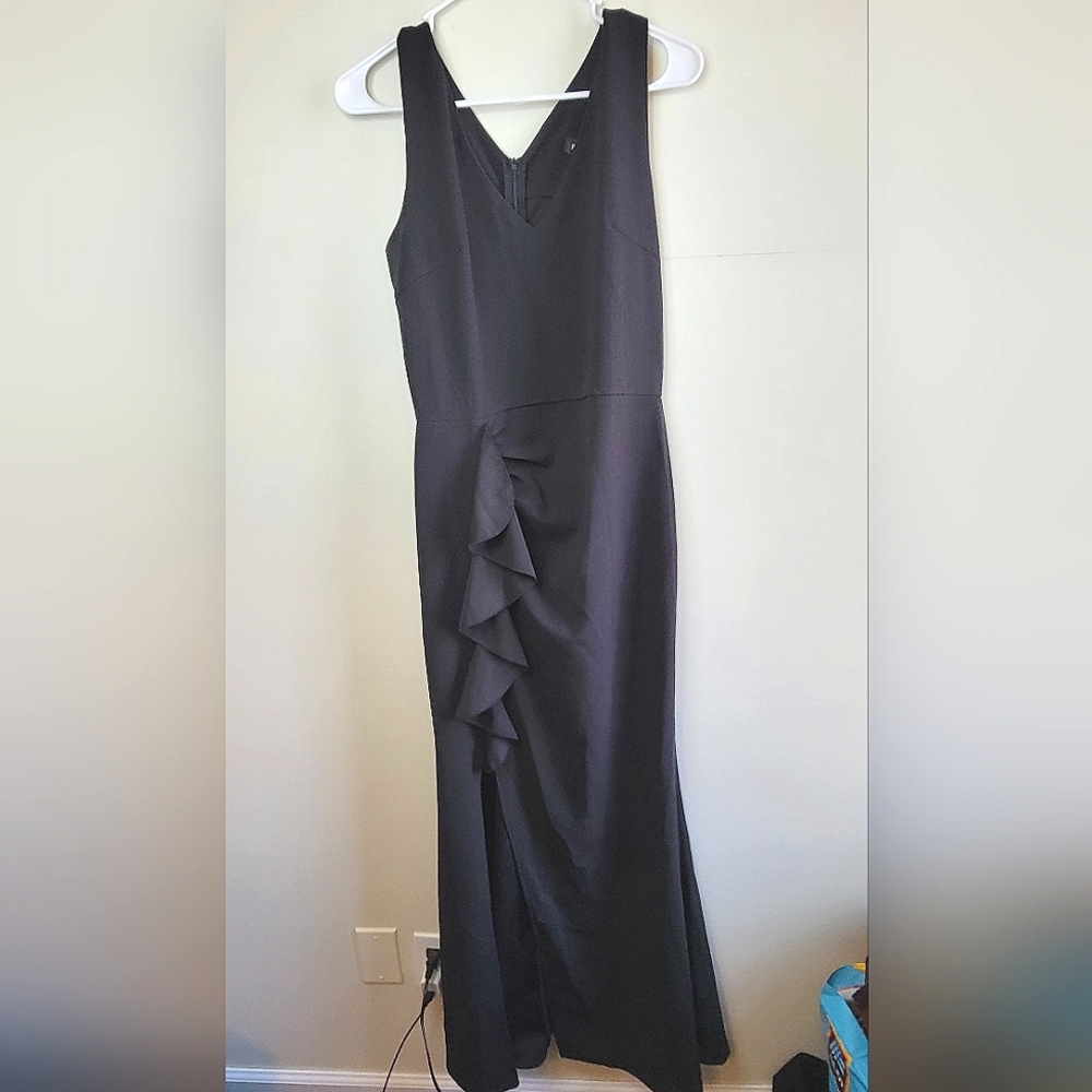 Fortric Ruffle Front Slit Formal Sleevless Black Dress, Size Large
